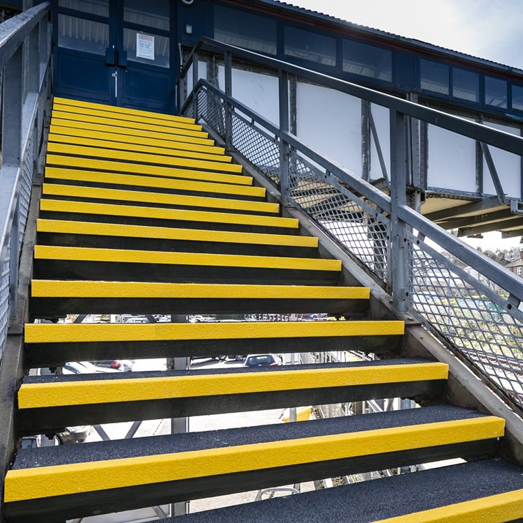 Anti-Slip GRP Fibreglass Stair Nosings (2)